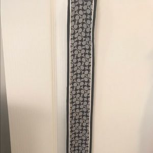 Authentic Coach scarf